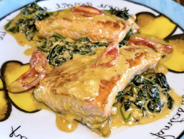 Repas sain au saumon, Recette légère d'épinards, Dîner facile et délicieux