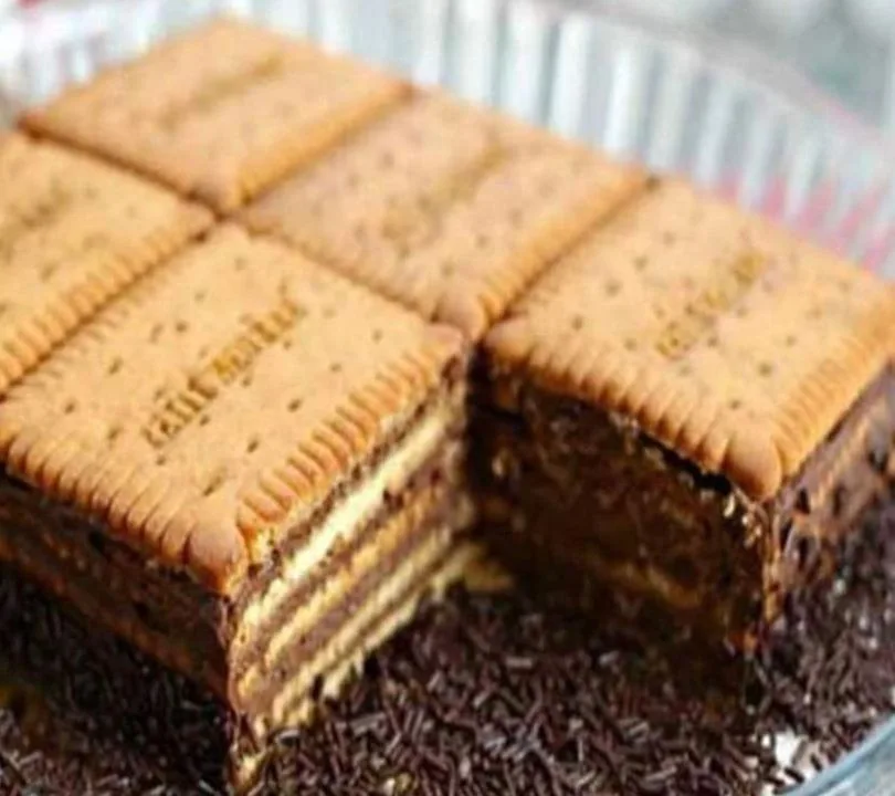 Recette Gâteau aux Biscuits et Chocolat